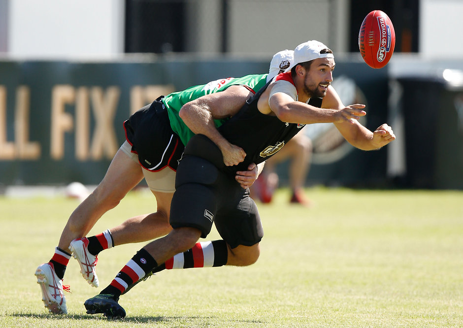 AFL 2016 Training - St Kilda 050216 MELBOURNE, AUSTRALIA - FEBRUARY 5: Billy Longer of the Saints in action during the St Kilda Saints training session at the Linen House Centre in Melbourne on February 5, 2016. (Photo by Michael Willson/AFL Media)